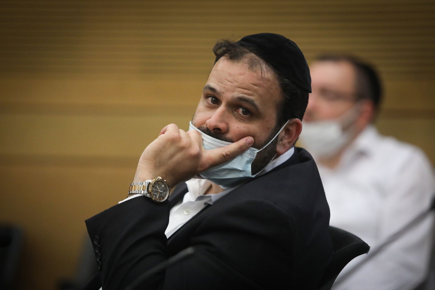 'נפתלי בנט - שם רשעים ירקב; תוריד את הכיפה שלך' • צפו