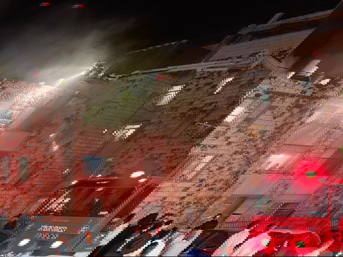 20 נפגעים, 10 צוותי כיבוי ו-4 מנופים. תיעוד