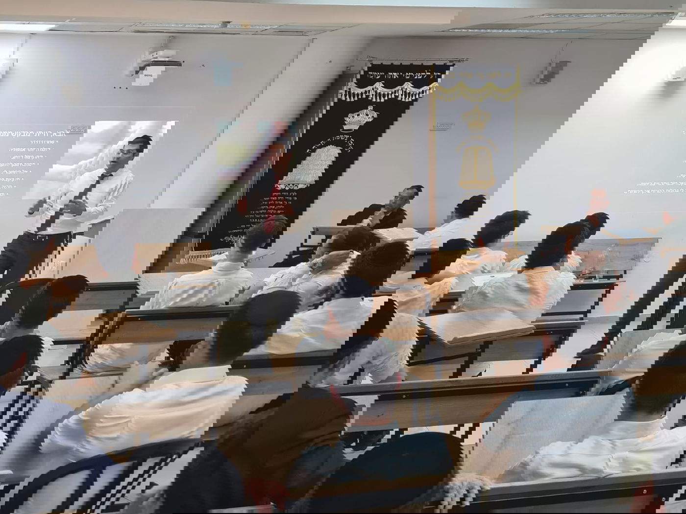 הרב מ‘נשמת התורה‘ שמאתגר את ההורים