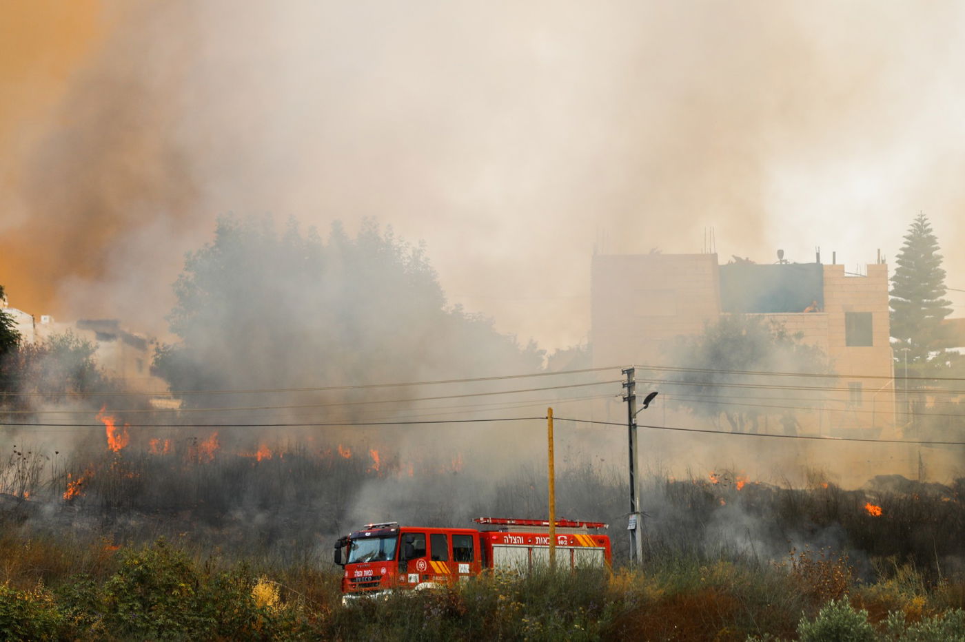 אש בהרי ירושלים; הגלריה של חיים גולדברג