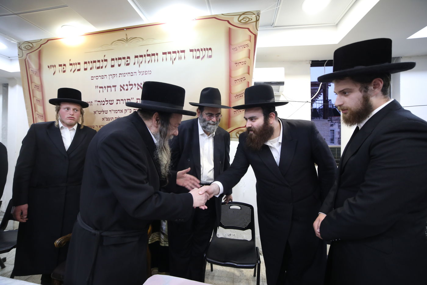 מעמד כבוד התורה וחלוקת פרסים בישיבת זוועהיל