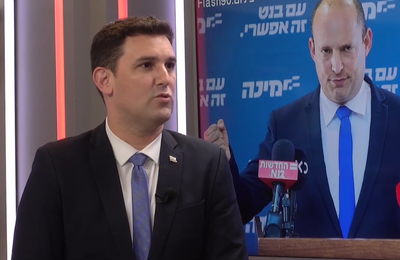 שר התקשורת איתן גינזבורג בריאיון באולפן