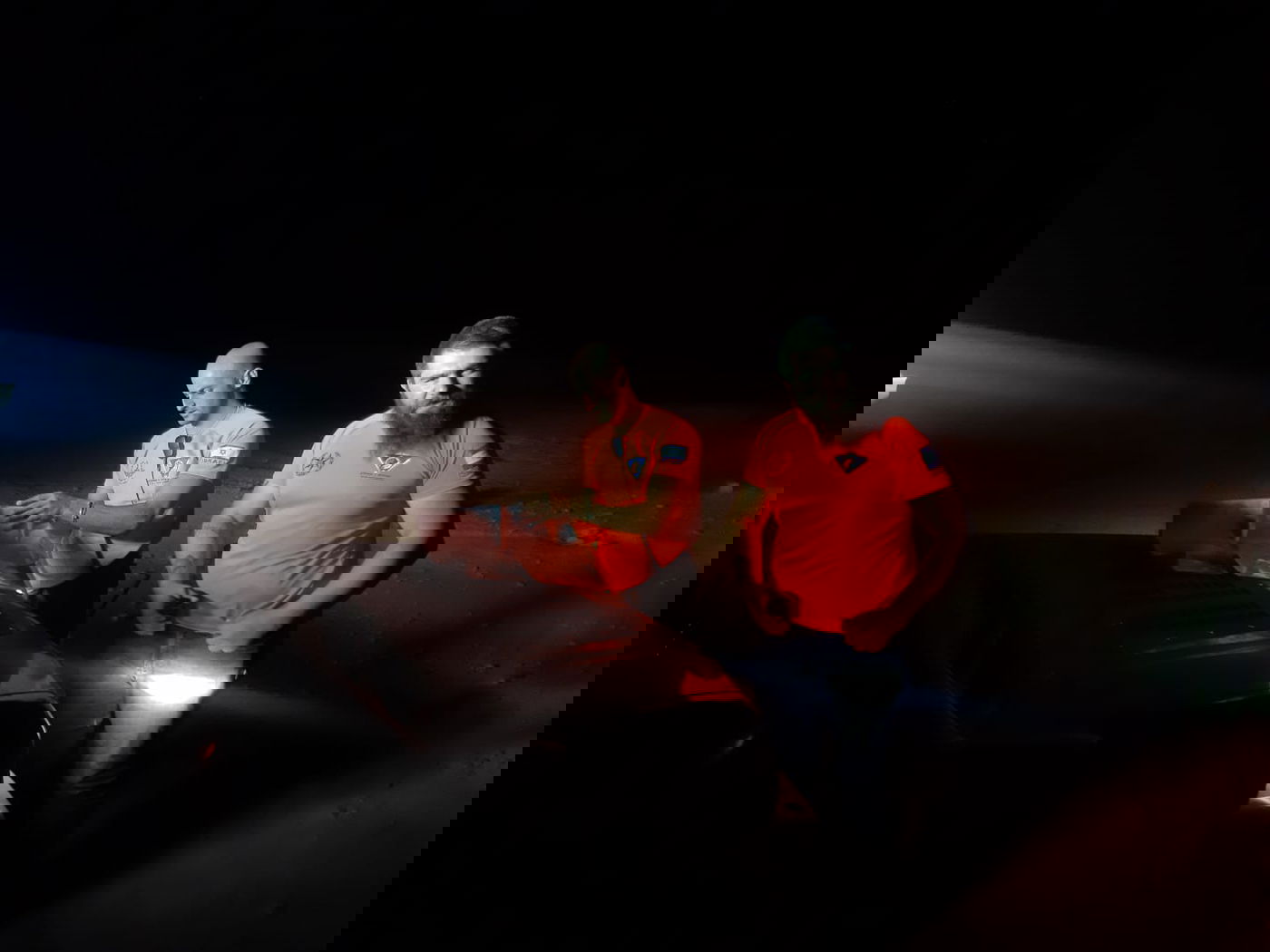 אב ובנו מב"ב נתקעו בנחל ערוגות - וחולצו