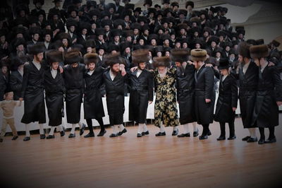 שמחות השבע ברכות לנכד האדמו"ר מויז'ניץ בארה"ב