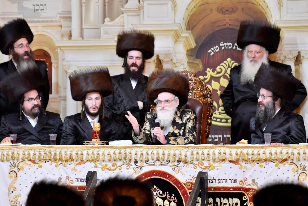 שמחות השבע ברכות לנכד האדמו"ר מויז'ניץ בארה"ב