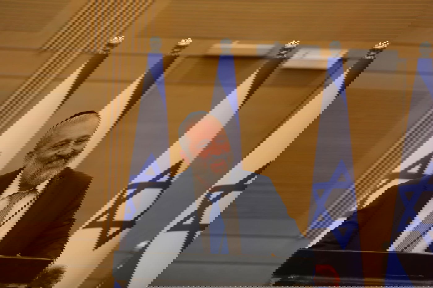 "מלוכדים": ראש האופוזיציה נתניהו עם המפלגות החרדיות