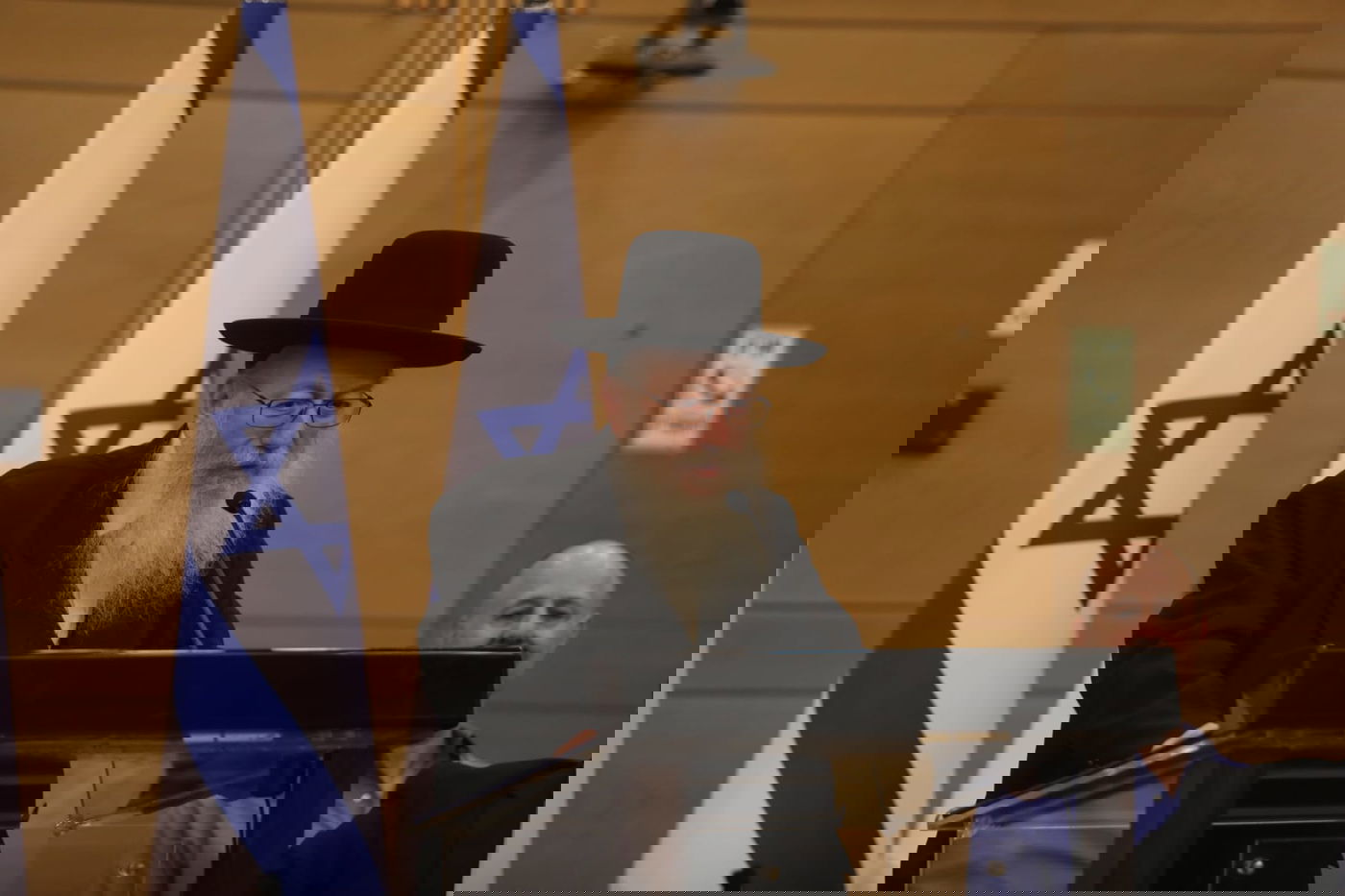 "מלוכדים": ראש האופוזיציה נתניהו עם המפלגות החרדיות