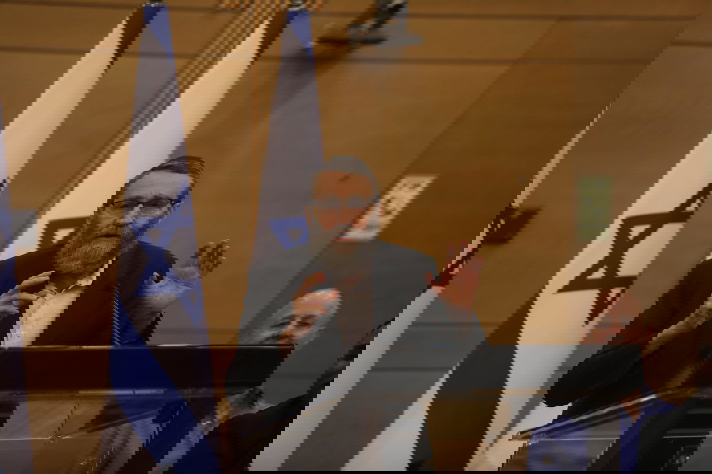 "מלוכדים": ראש האופוזיציה נתניהו עם המפלגות החרדיות