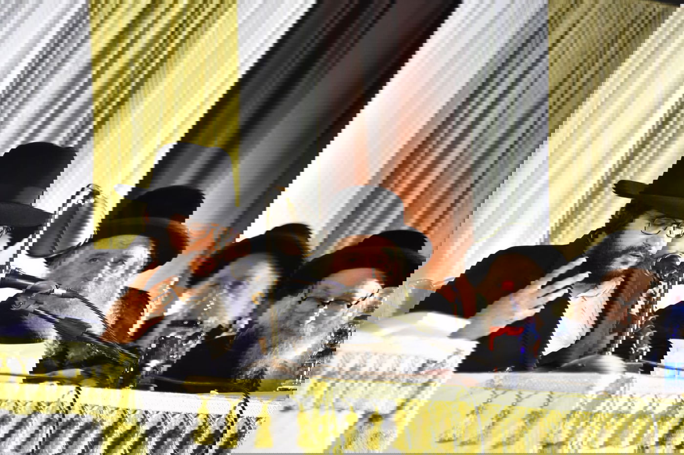 אלפים במעמד הסיומים של הינוקא בירושלים • צפו