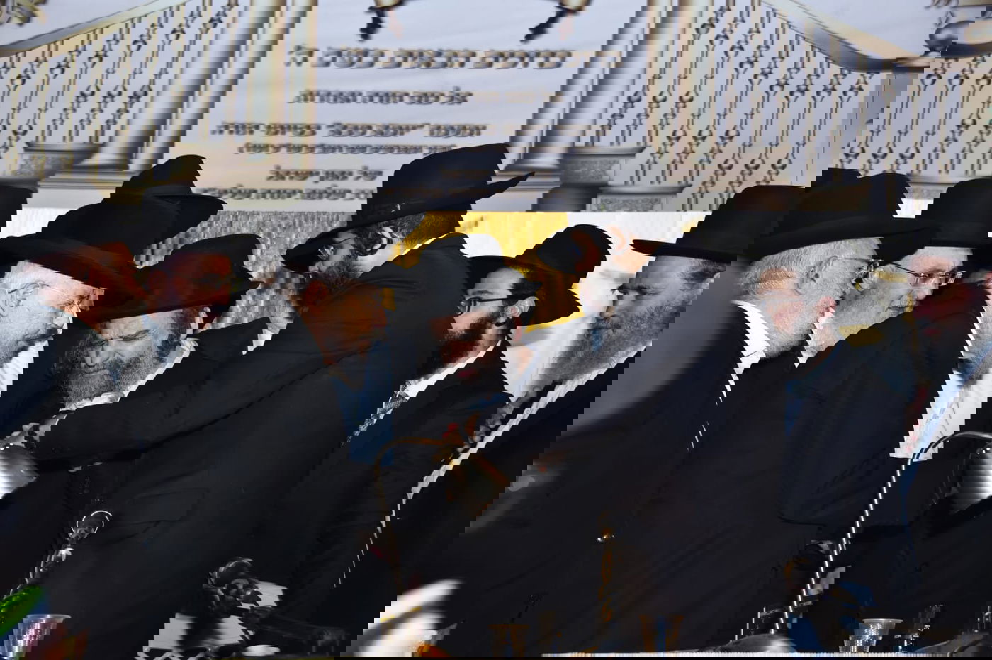 אלפים במעמד הסיומים של הינוקא בירושלים • צפו