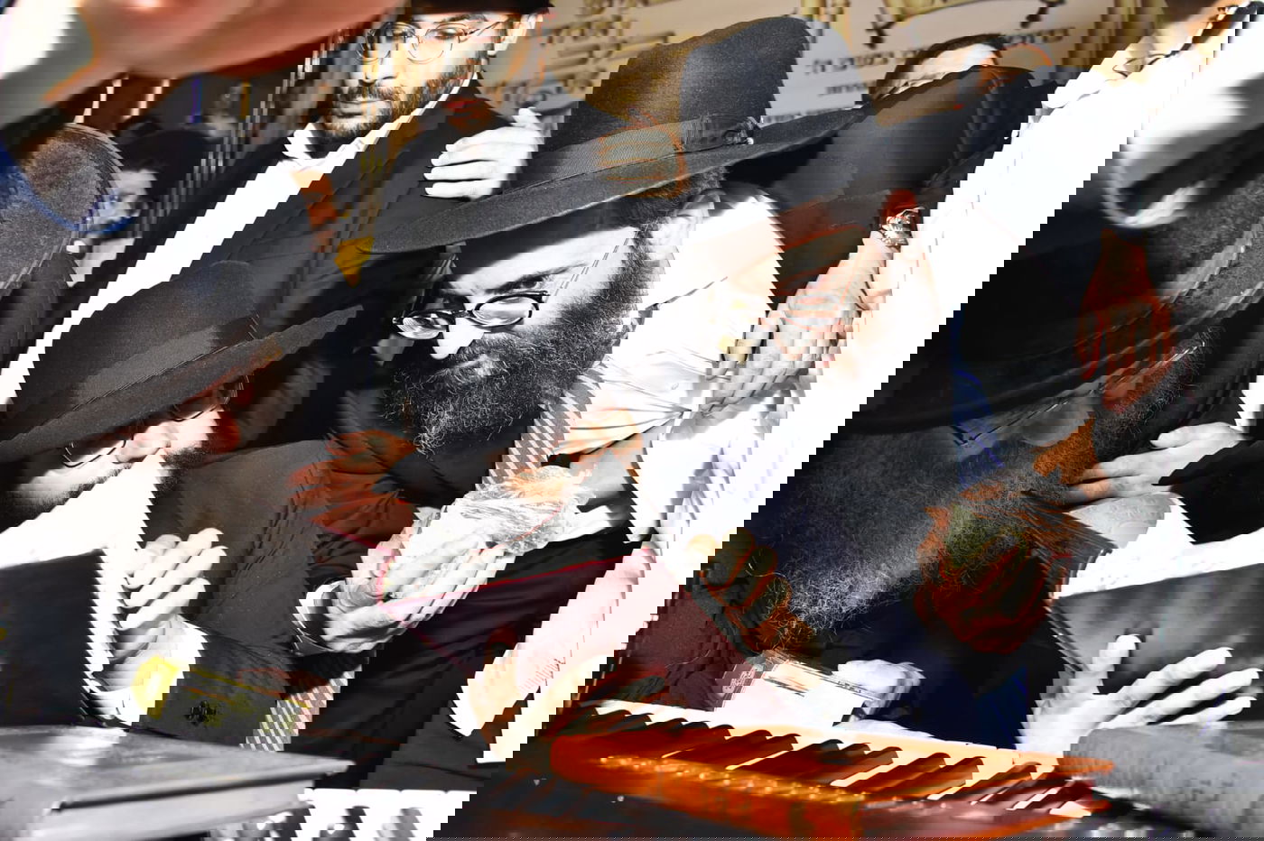 אלפים במעמד הסיומים של הינוקא בירושלים • צפו