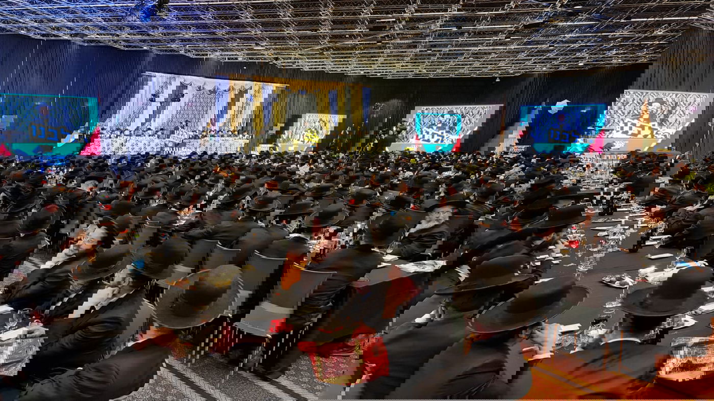 ההמונים בפתיחת הקמפיין