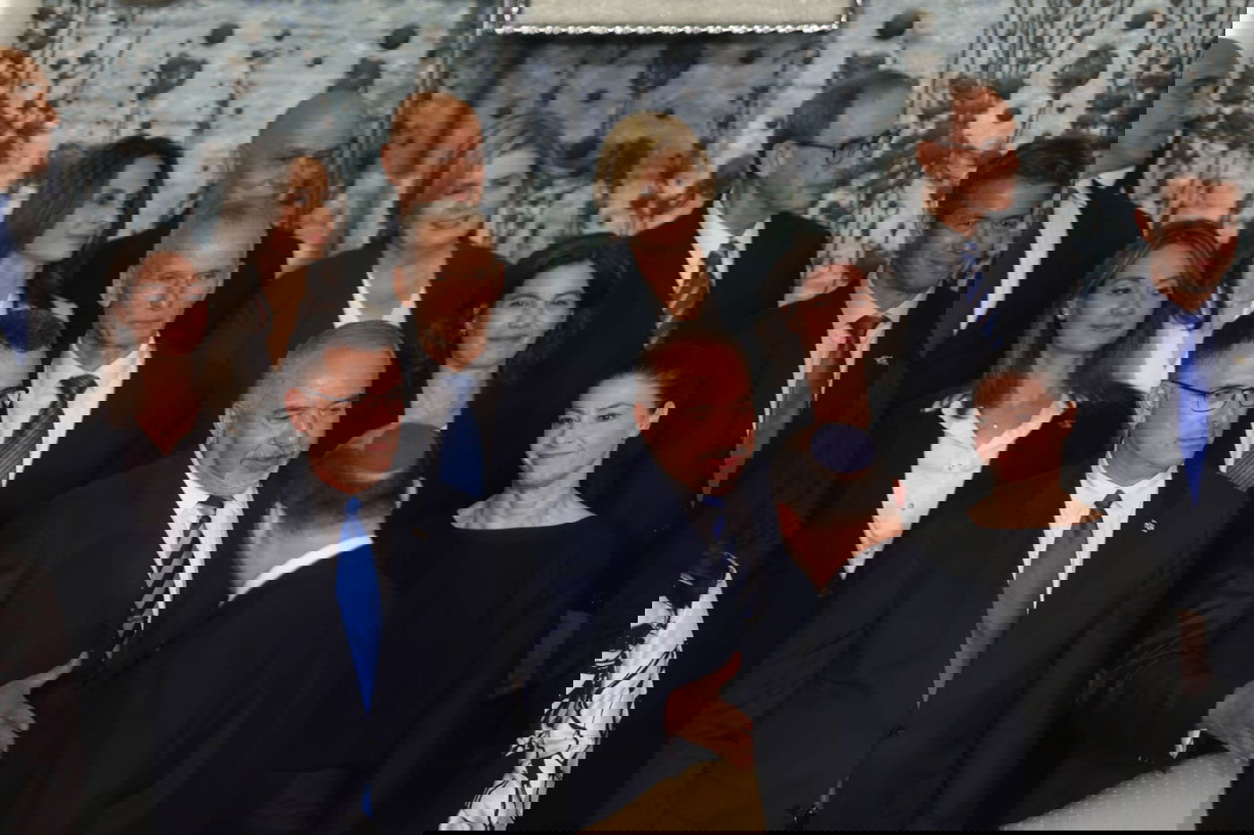 הנשיא ריבלין הצטלם עם שרי הממשלה ובירכם: 'בהצלחה'