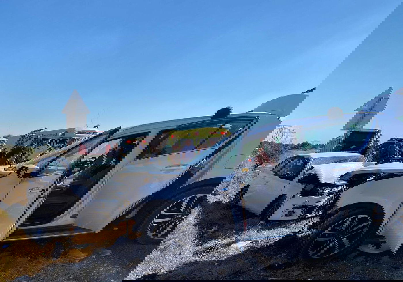 אישה בת 38 נהרגה בתאונה; מספר חרדים נפצעו