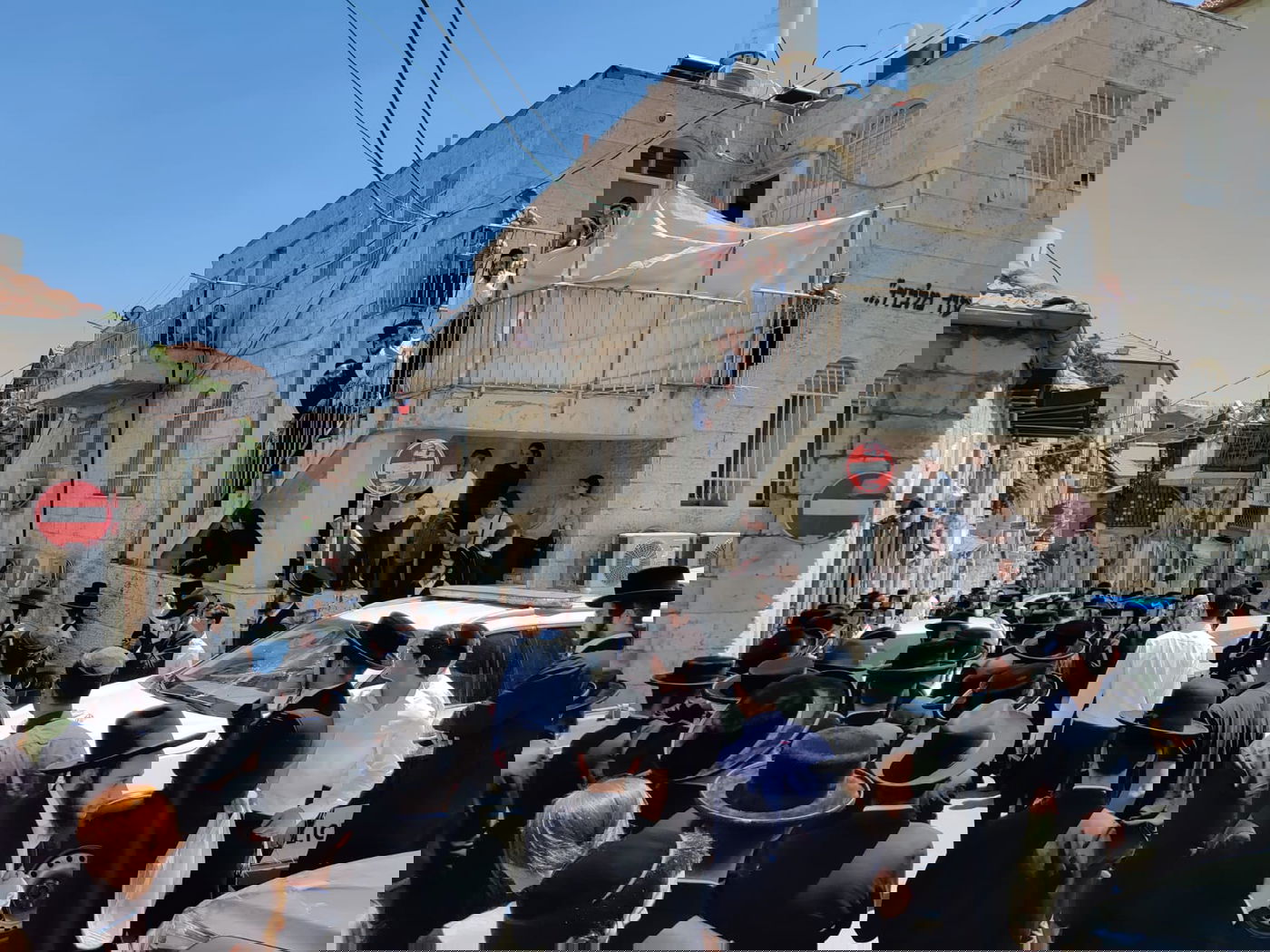 משה ליאון ומשה גפני חולצו מ'בית ישראל'