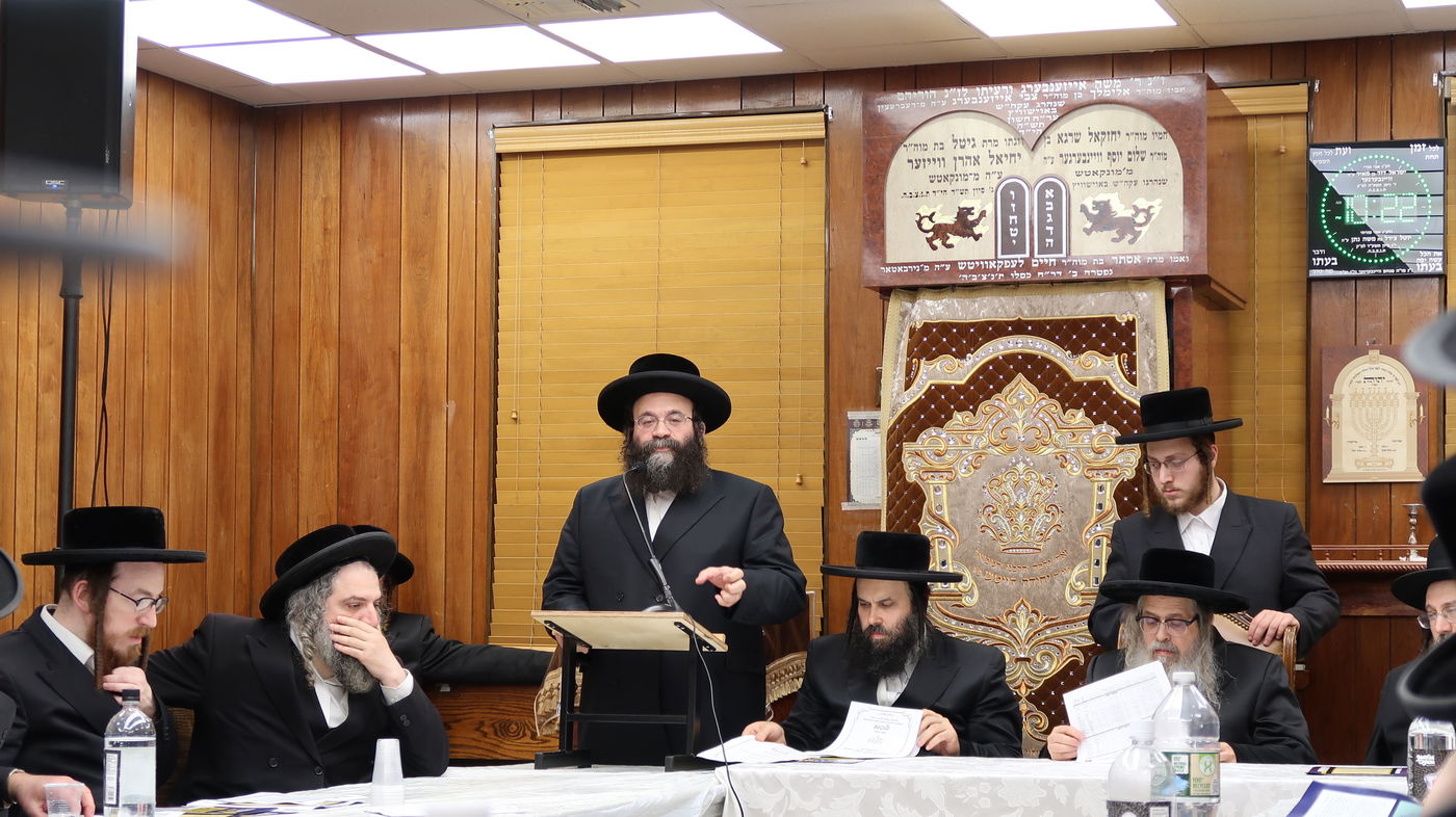 בשנה: השדכנים בסאטמר קיבלו 160 אלף דולר