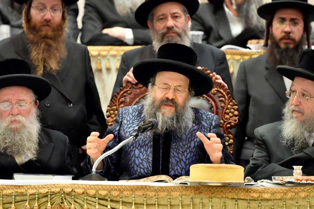 הרבי נושא דברים