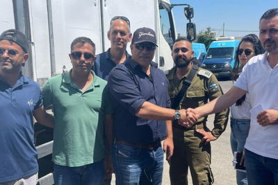 נותנים חיסונים, ביום שישי