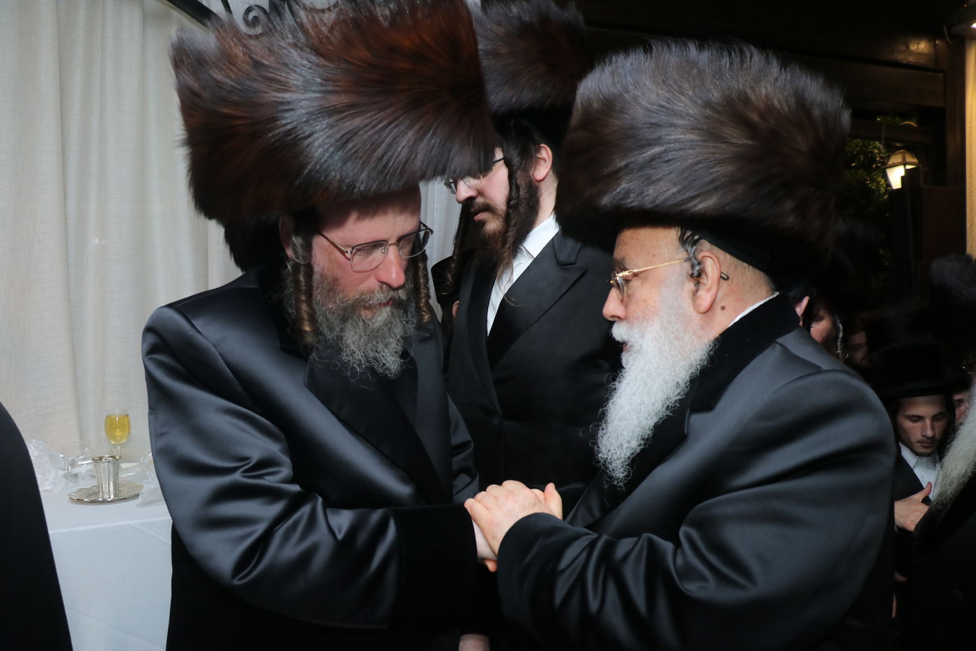 שמחת החתונה בחצרות ווערדאן - מישקולץ - מאטרסדורף