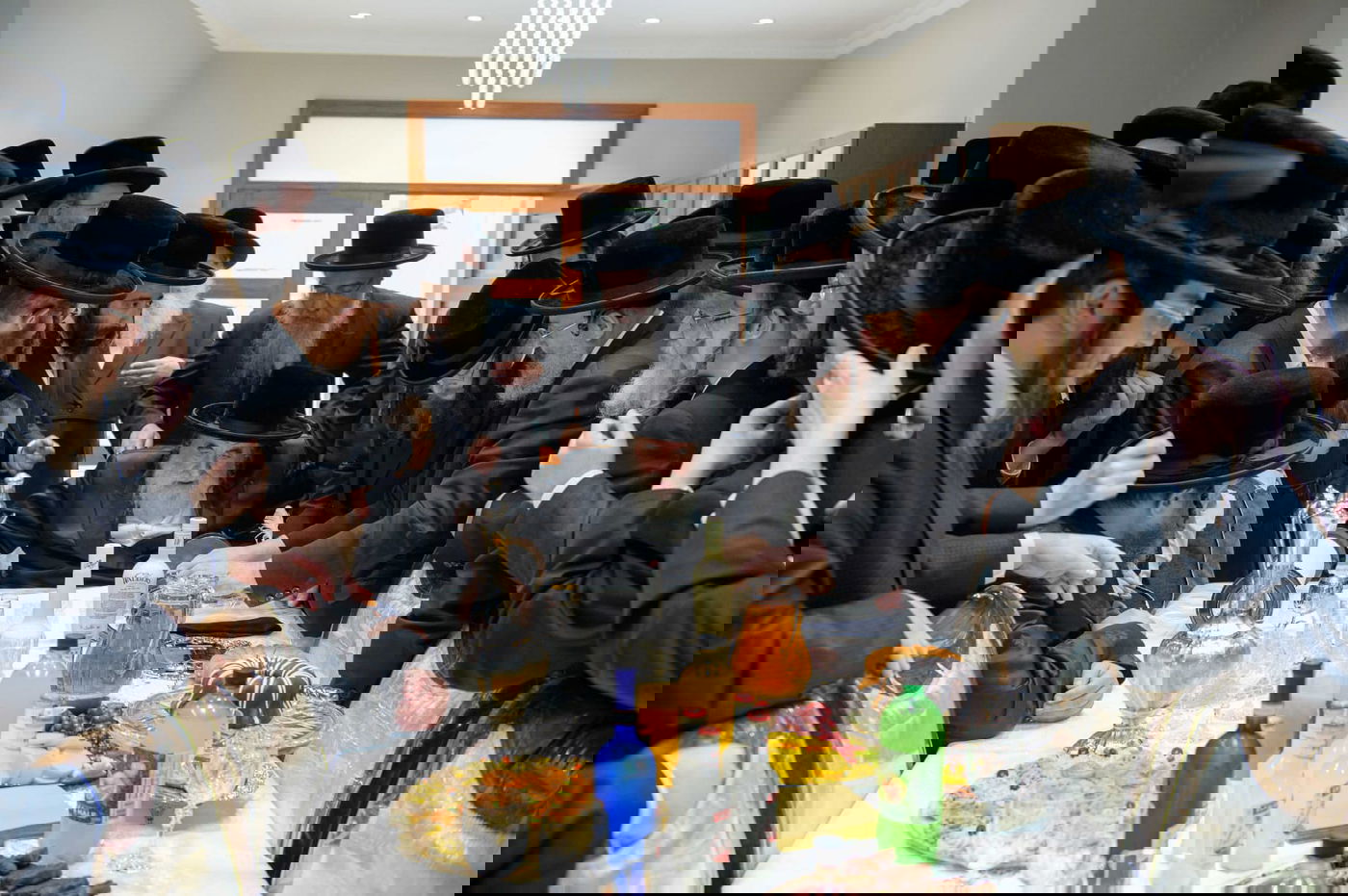 תיעוד: האדמו"ר מויז'ניץ בביקור בזק בלונדון