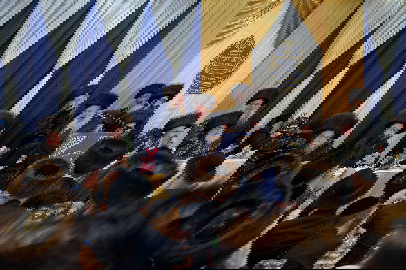 תיעוד: האדמו"ר מויז'ניץ בביקור בזק בלונדון