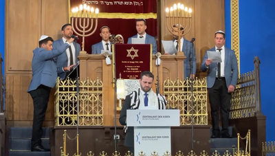 להקת "מפתח סול" מרגשת בגרמניה: שים שלום