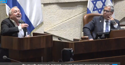 "נוכלים, אפסים"; כך דודי אמסלם הביך את יו"ר הכנסת