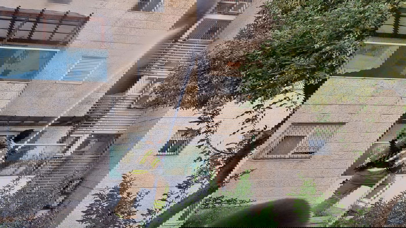 מודיעין עילית: הכבאים השתלטו על האש