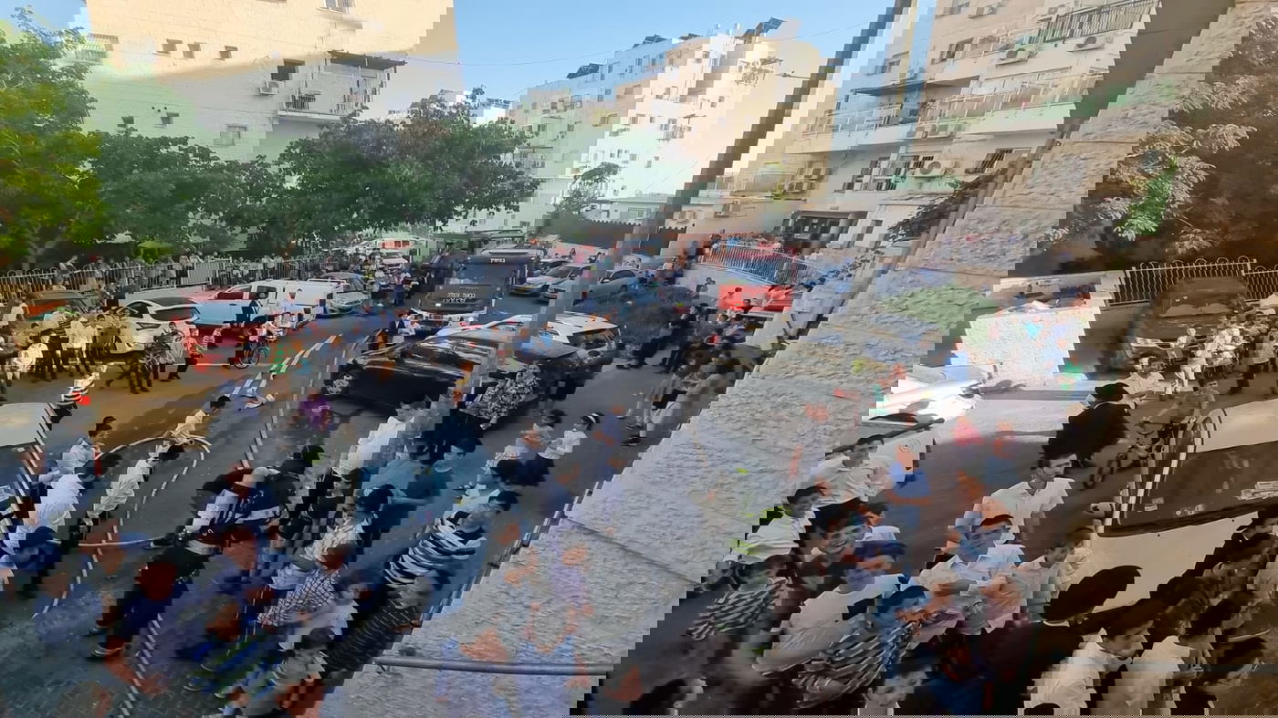 מודיעין עילית: הכבאים השתלטו על האש