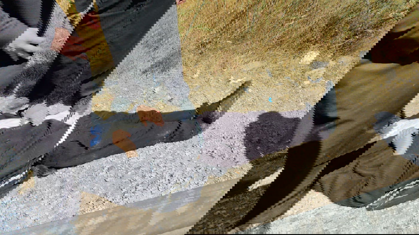 אלף מפגינים בגוש עציון; רימוני הלם על רכבו של הגאב"ד