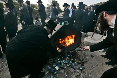 קבר האור החיים, ארכיון