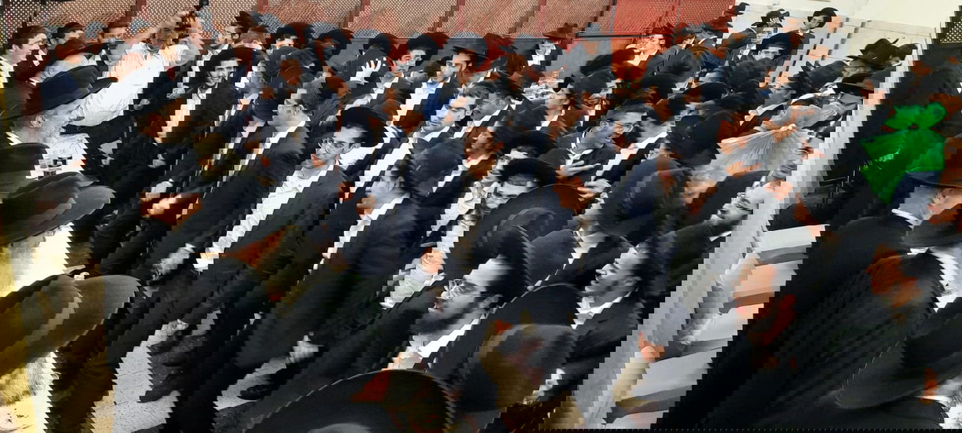 בר המצווה לנכדם של ראש הישיבה והראב"ד