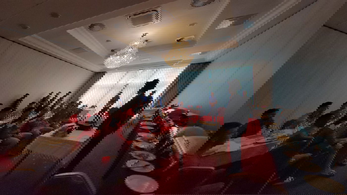 פולין: השחקנים מישראל ערכו יום תפילה