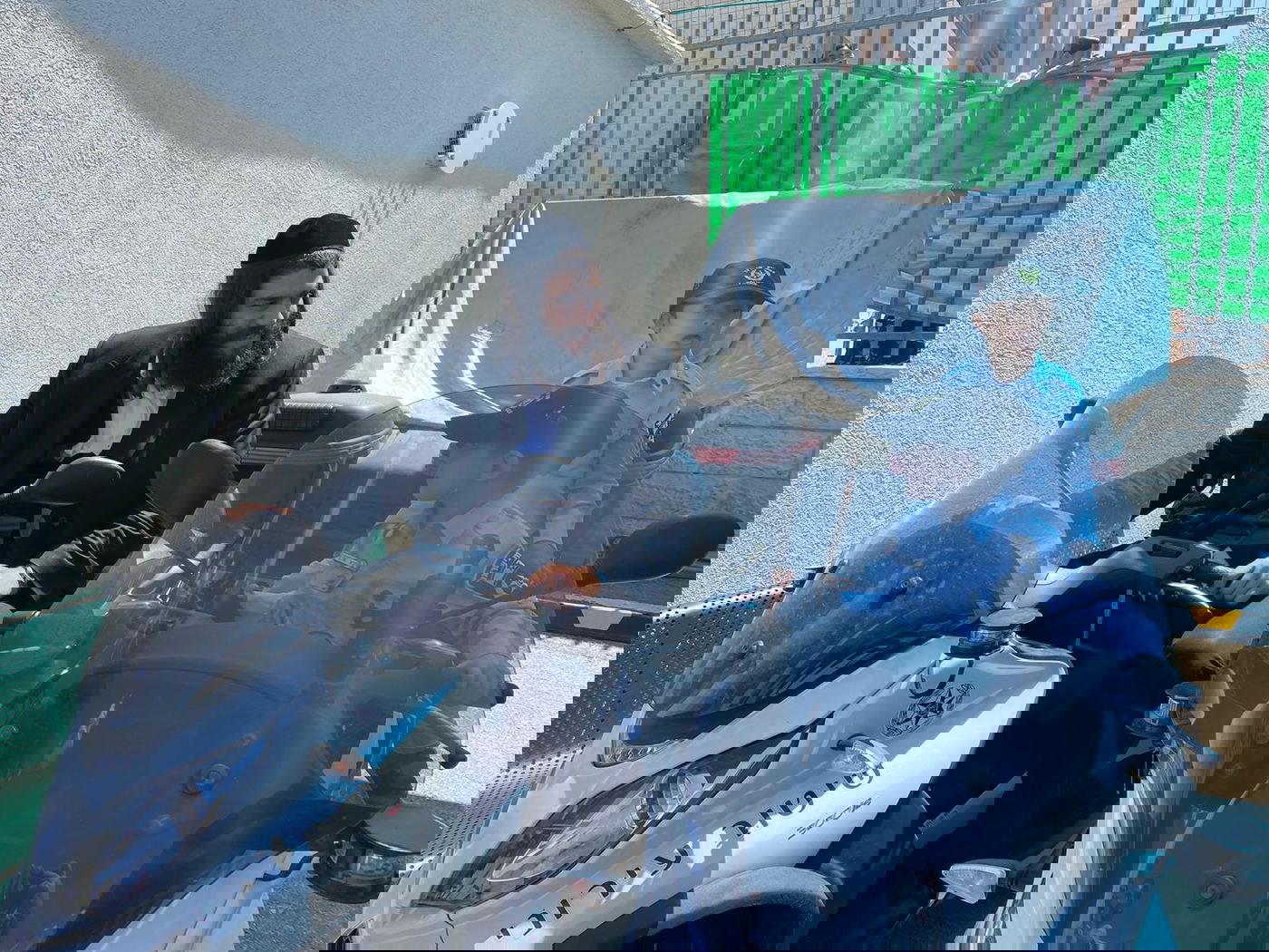 אלעד: כך הגשימו שוטרים חלום לילדים; צפו