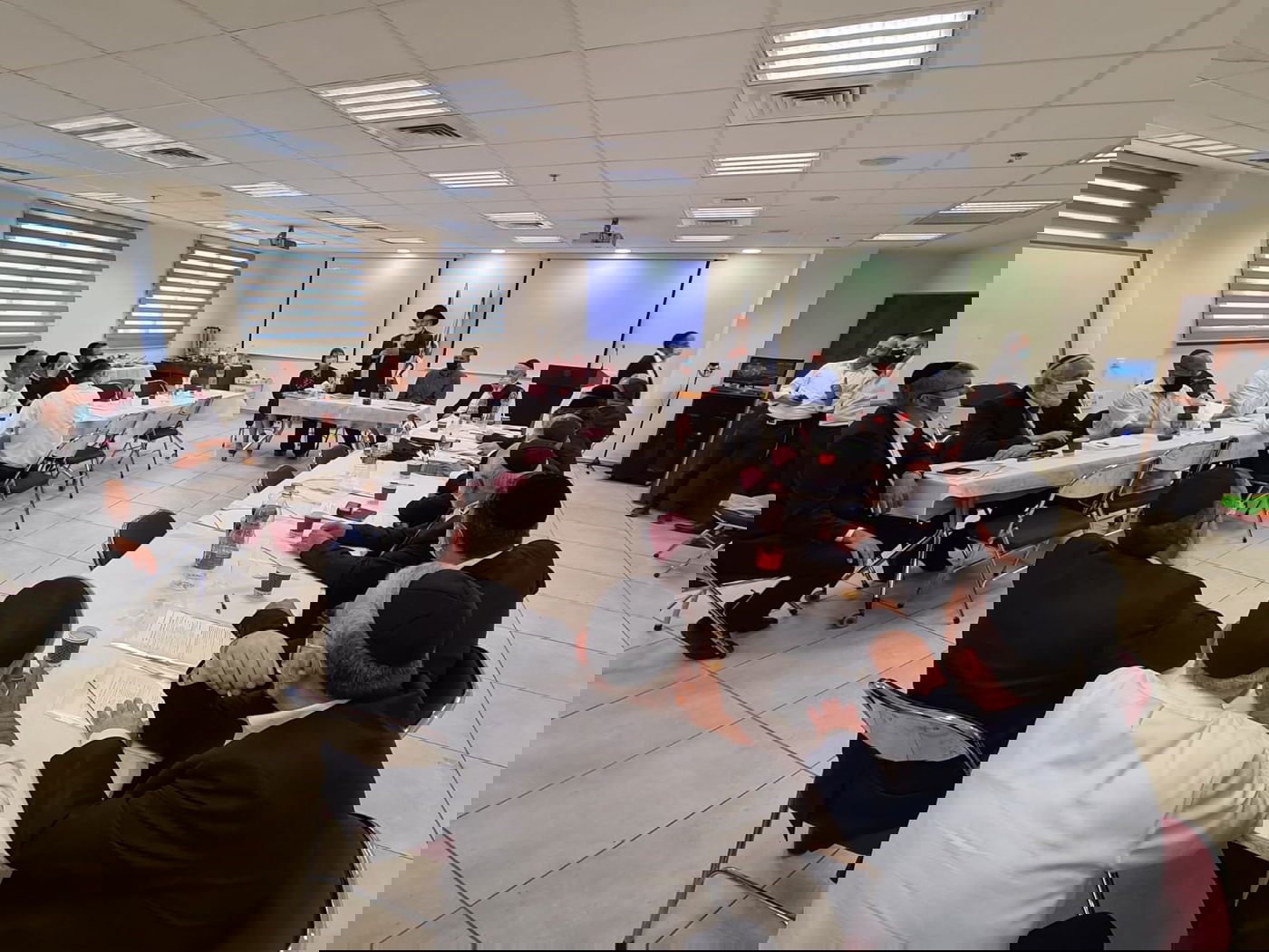 כהנא והנהלת בתי הדין, אמש