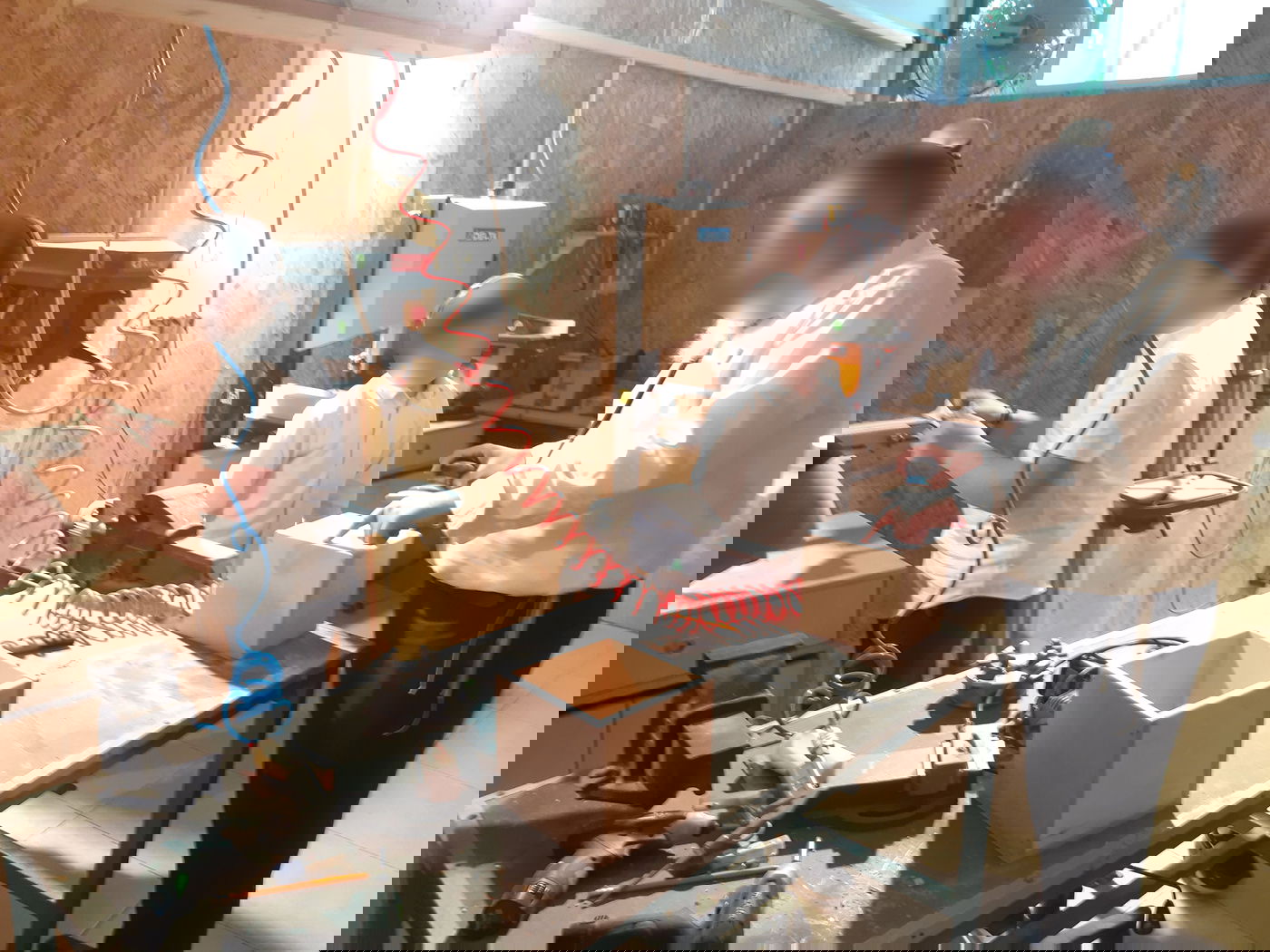 בשעות הצהריים הנערים לומדים לתעודה טכנולוגית ולתעודת בגרות מלאה