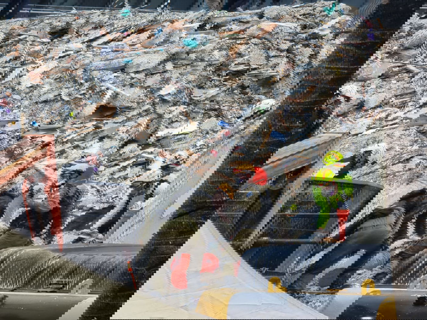 מזעזע: הכבאי זיהה את בתו במהלך עבודות החילוץ