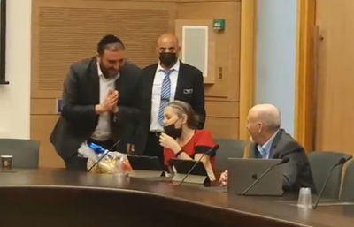 משעשע: שי לח"כית ממרצ על הסכם אביתר