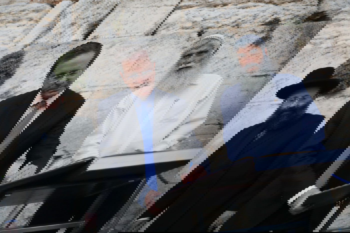 הנשיא הנבחר יצחק הרצוג התפלל בכותל וקרא לאחדות