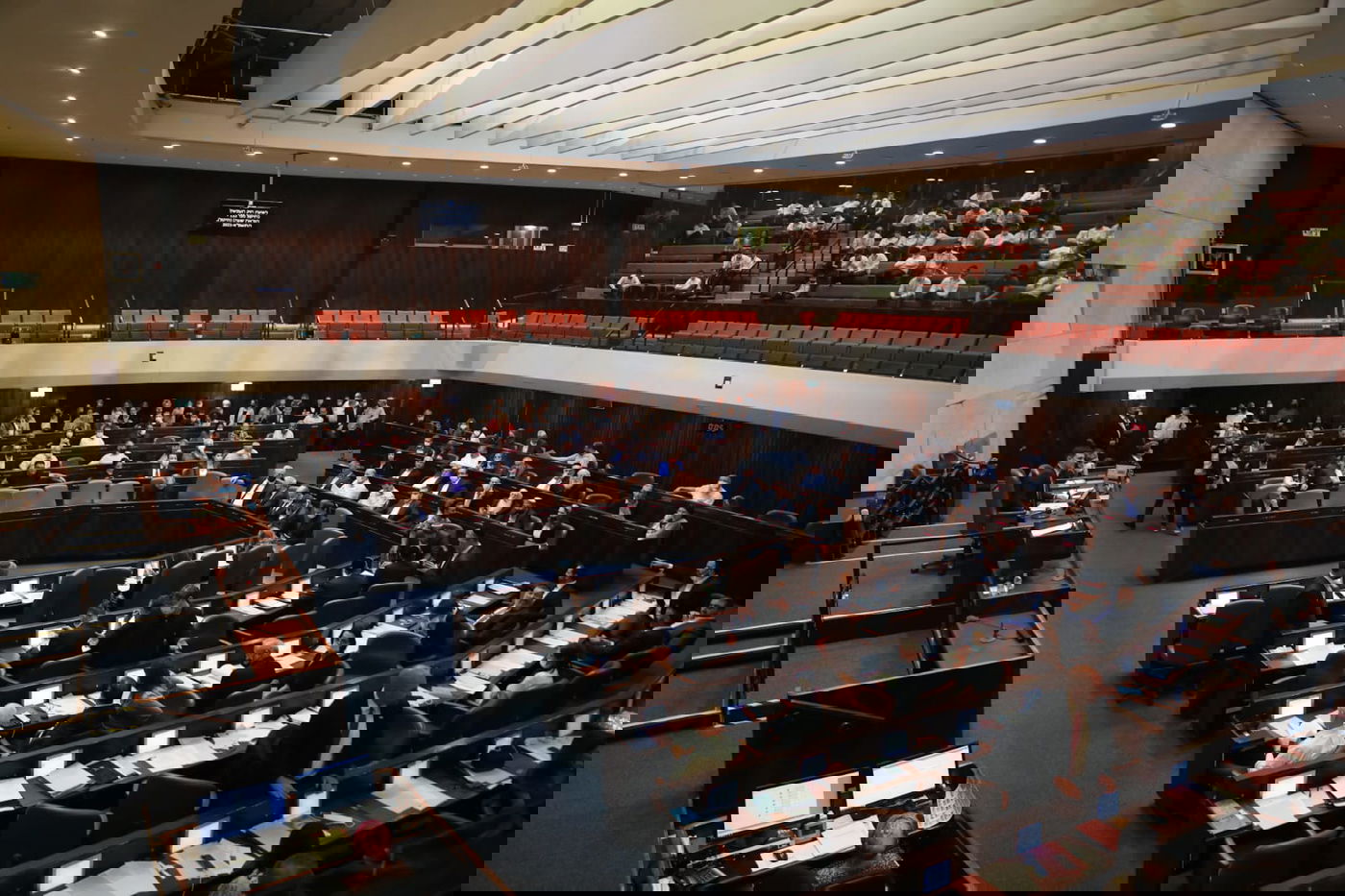 הלילה הסוער בכנסת בעדשת צלם 'כיכר' • גלריה