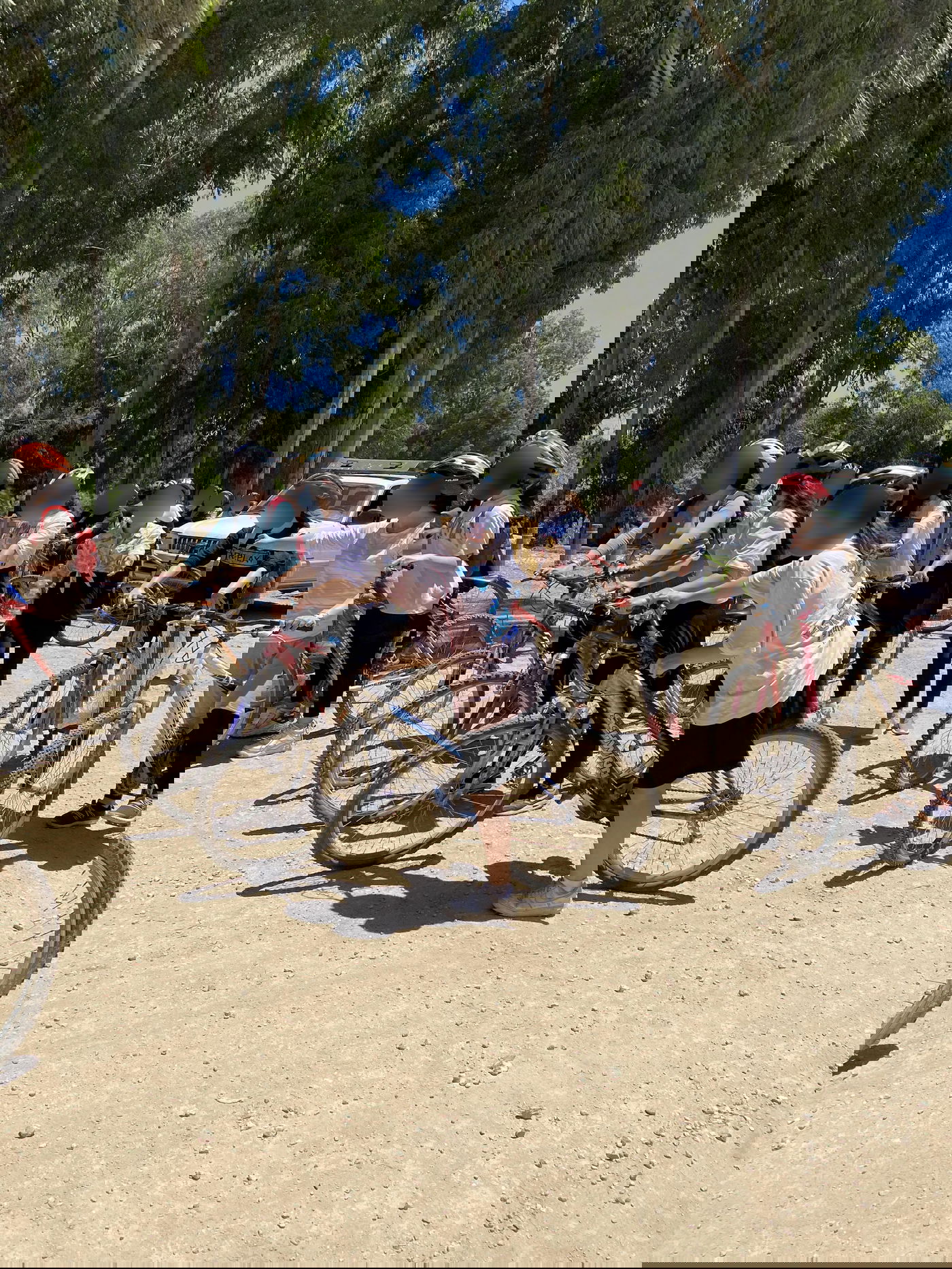 הבנות במחנה קיץ בצפון