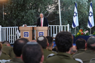 נאום השר בני גנץ