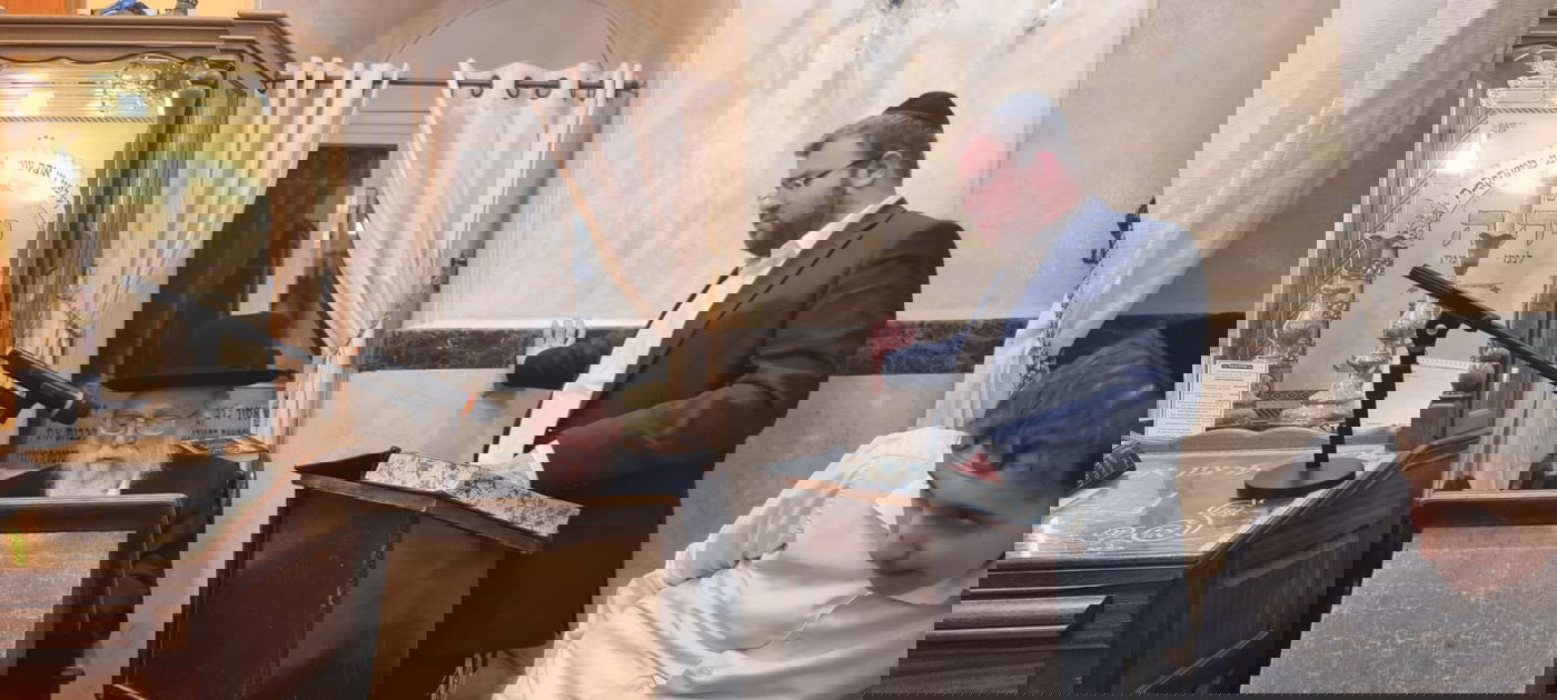 תיעוד: העלייה לקברו של מרן הגרי"ש אלישיב זצ"ל