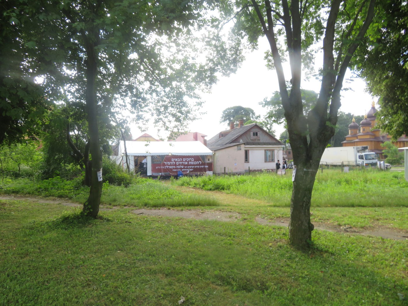 תיעוד: מאות בהילולת הרה"ק רבי שלמה מקרלין זיע"א