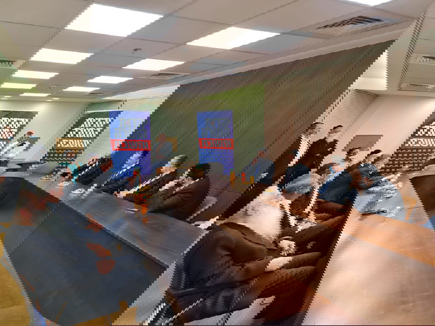 זופניק בכיכר • כל התמונות והנייעס של השבוע