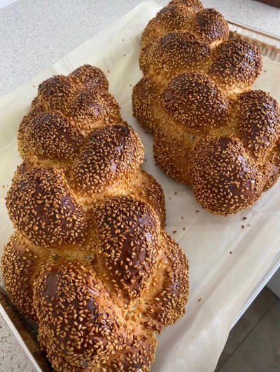 חלות לשבת במרקם מדהים - רכות מבפנים ופריכות מבחוץ