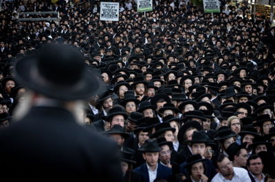 מטות מסעי: מחויבות כללית איננה פריבלגיה