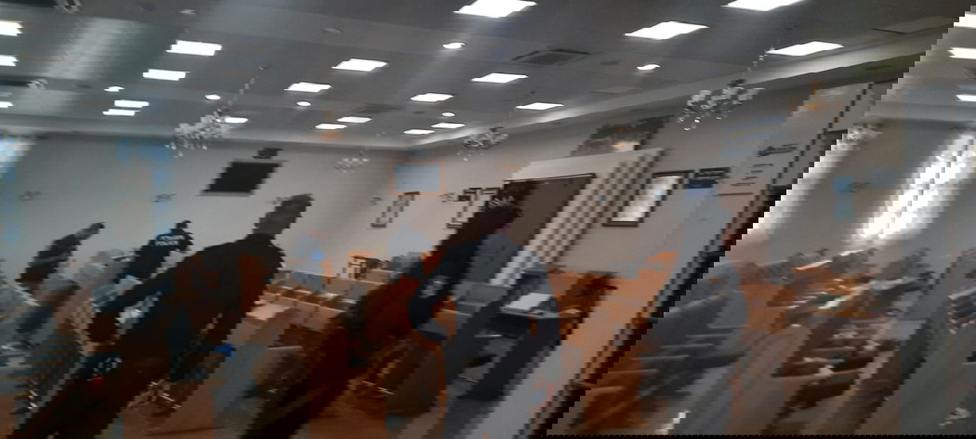 המתפללים הזדעזעו: אלמונים ביצעו וונדליזם בבית הכנסת