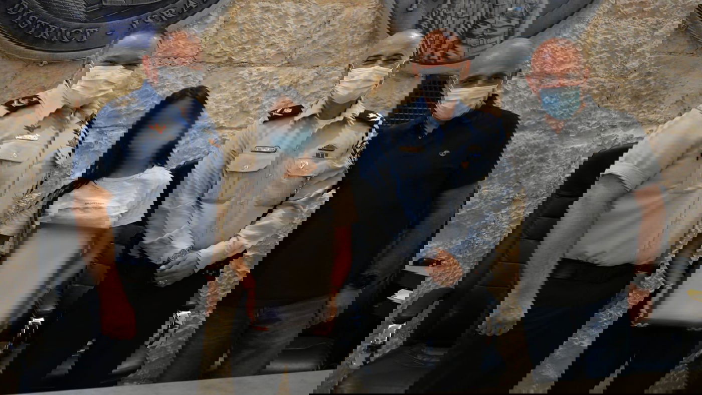 הסוכנת הסמויה