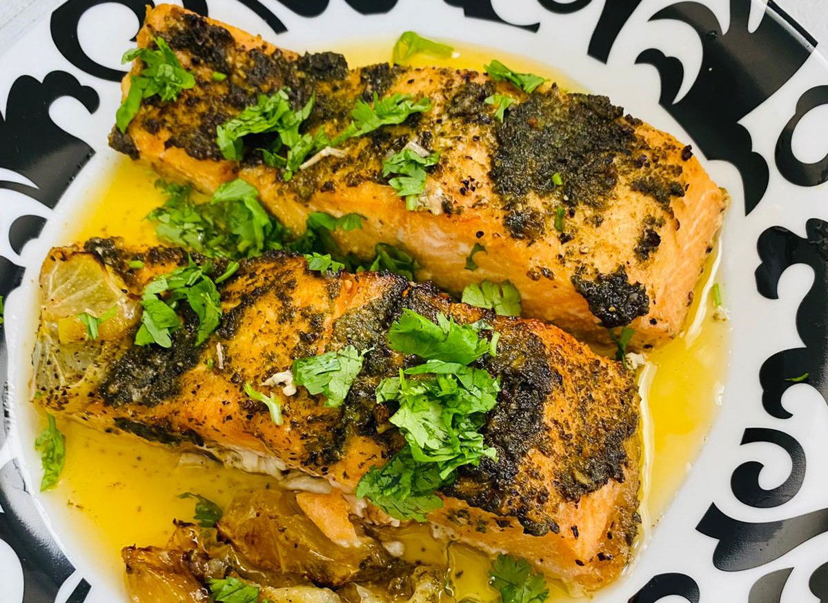 סלמון אפוי בפסטו